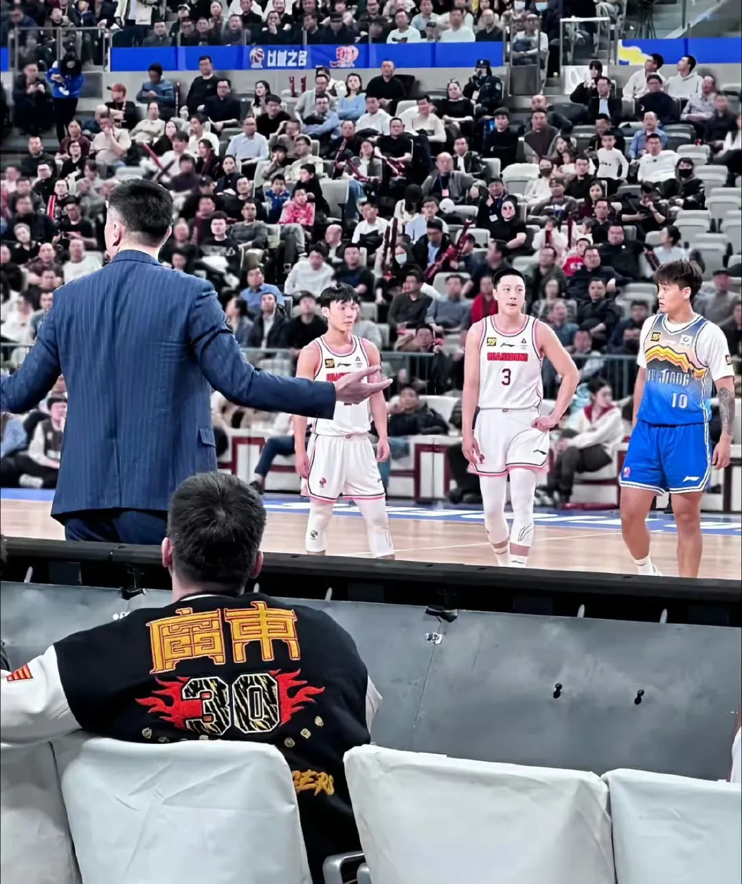 关于转会期NBA总决赛焦点战；广东宏远完成篮板制胜；信心回归；阵容厚度经受考验的信息-开云