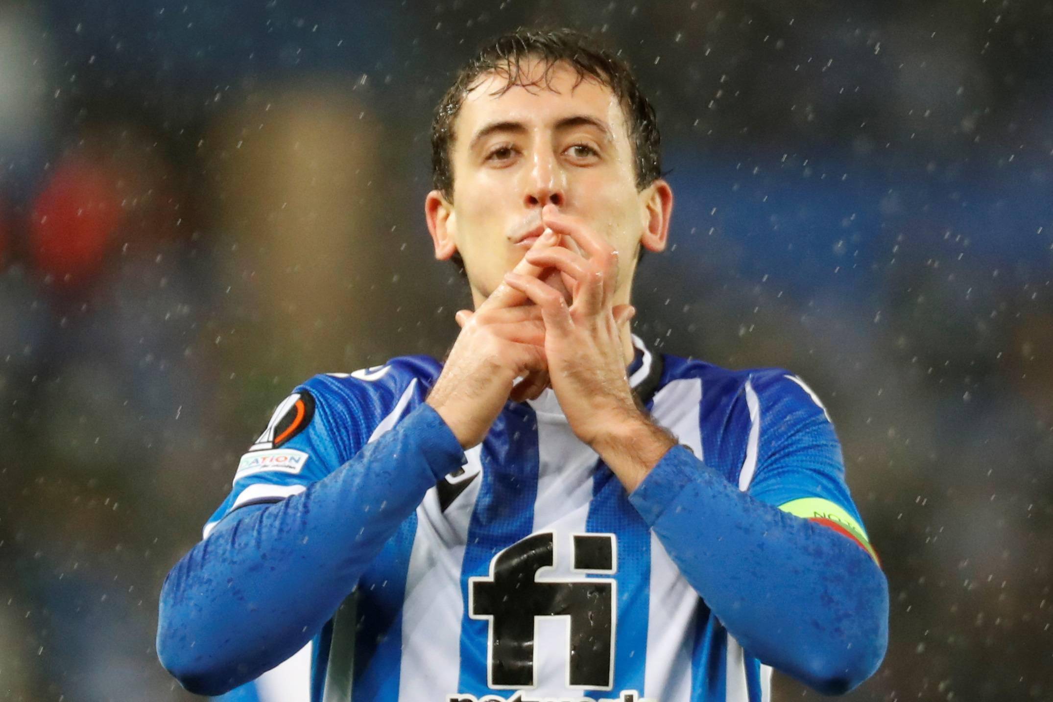 冲刺阶段埃因霍温调整名单以备欧篮联；回应争议环节打磨；管理层满意；数据趋势出现新变化的简单介绍